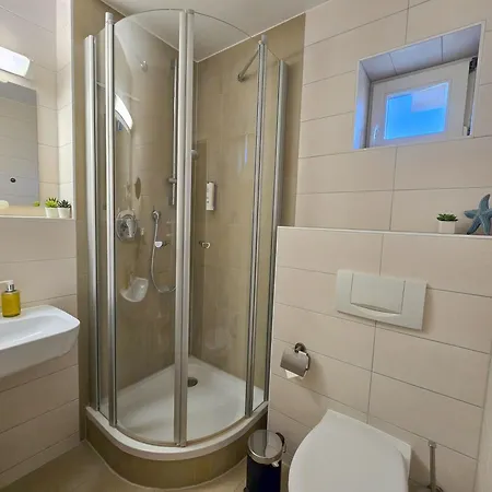 Rugana - Komfortplus 1-raum Mit Terrasse A59 *